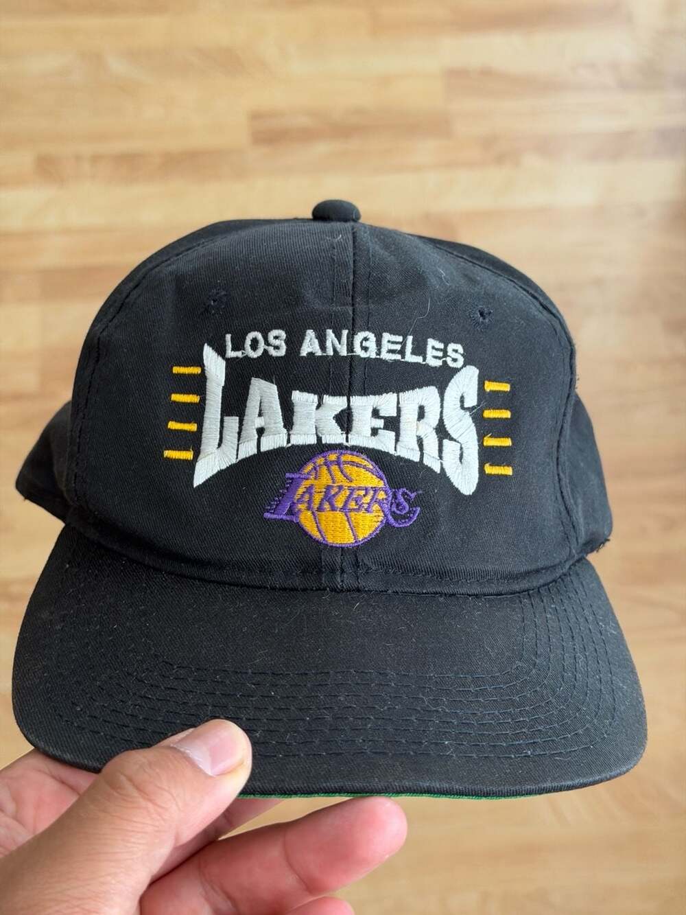 Vintage 90s Los Angeles Lakers Starter Arch Snapback Hat